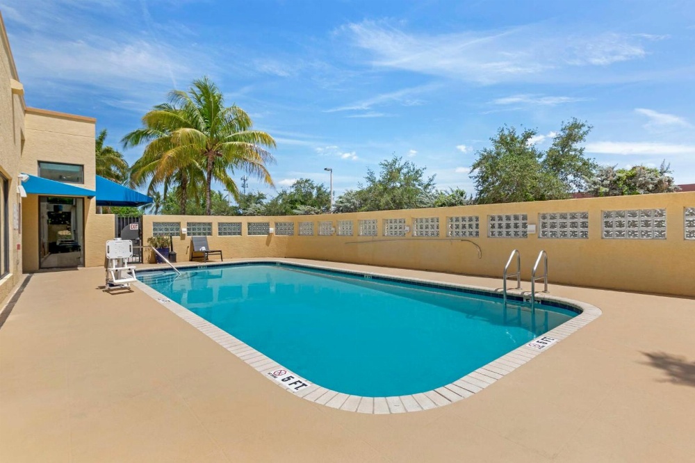 Best Western Plus Miami Executive Airport Hotel & Suites Main image